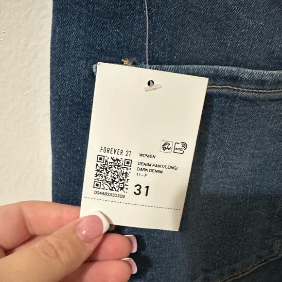 Super Flare High Rise Jeans - new with tags - Picture 6 of 6